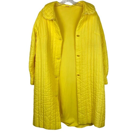 SEARS Yellow Quilted Housecoat Robe M VINTAGE - Picture 9 of 10